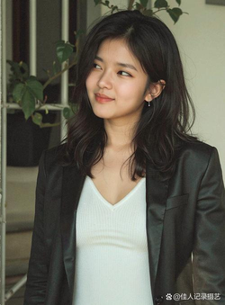 99r视频应用界面展示